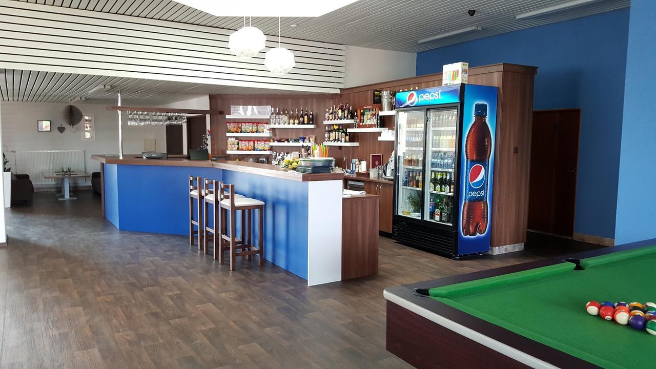 Hotel Banik Nitrianske Rudno Extérieur photo